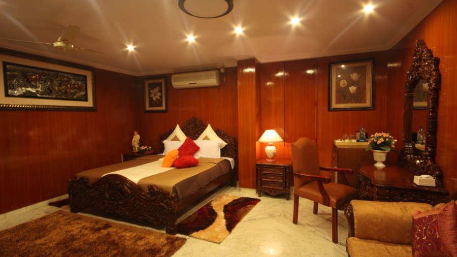 Hotel Pigeon International Bangalore Exteriör bild